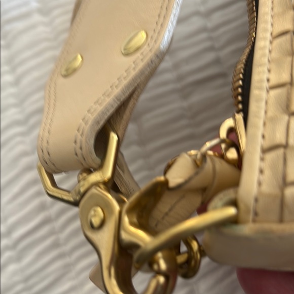 Clare V Moyen Messenger Bag in cream woven checker. - Picture 13 of 16